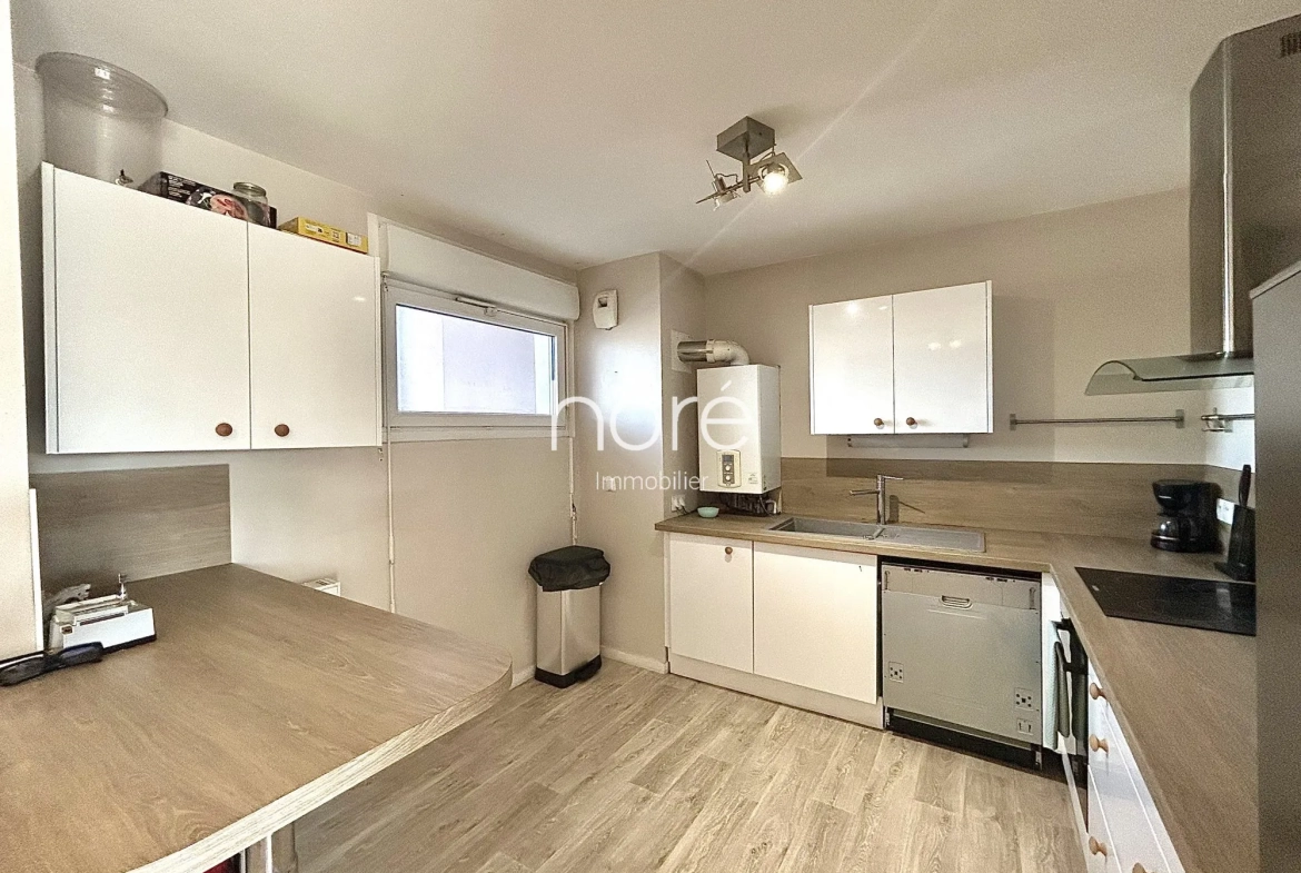 Appartement T3 lumineux de 71 m² avec balcon à Colombelles, proximité commodités 