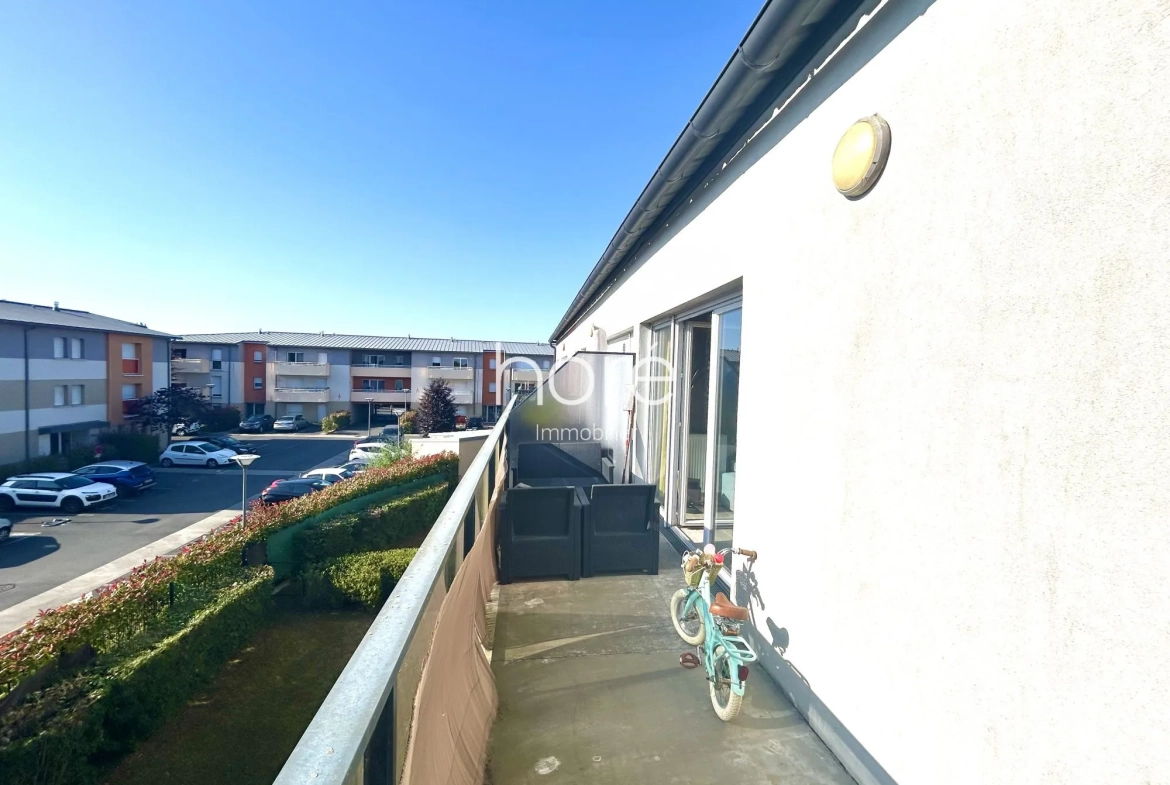 Appartement T3 lumineux de 71 m² avec balcon à Colombelles, proximité commodités 