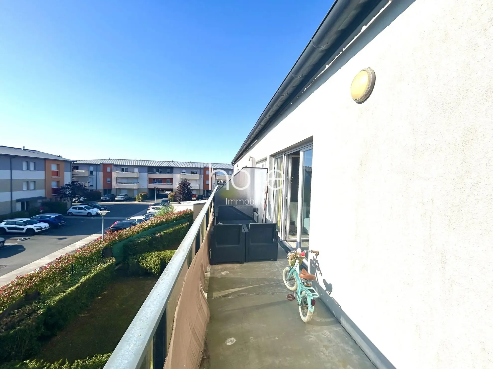 Appartement T3 lumineux de 71 m² avec balcon à Colombelles, proximité commodités 