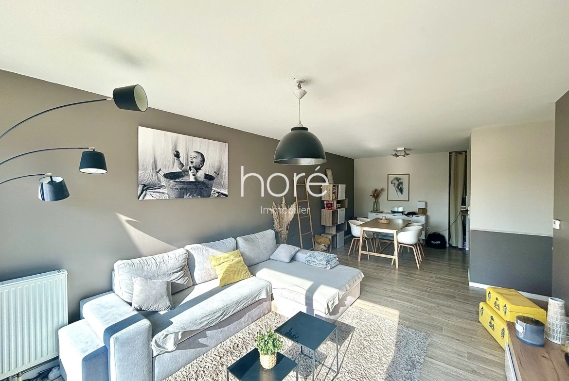 Appartement T3 lumineux de 71 m² avec balcon à Colombelles, proximité commodités 