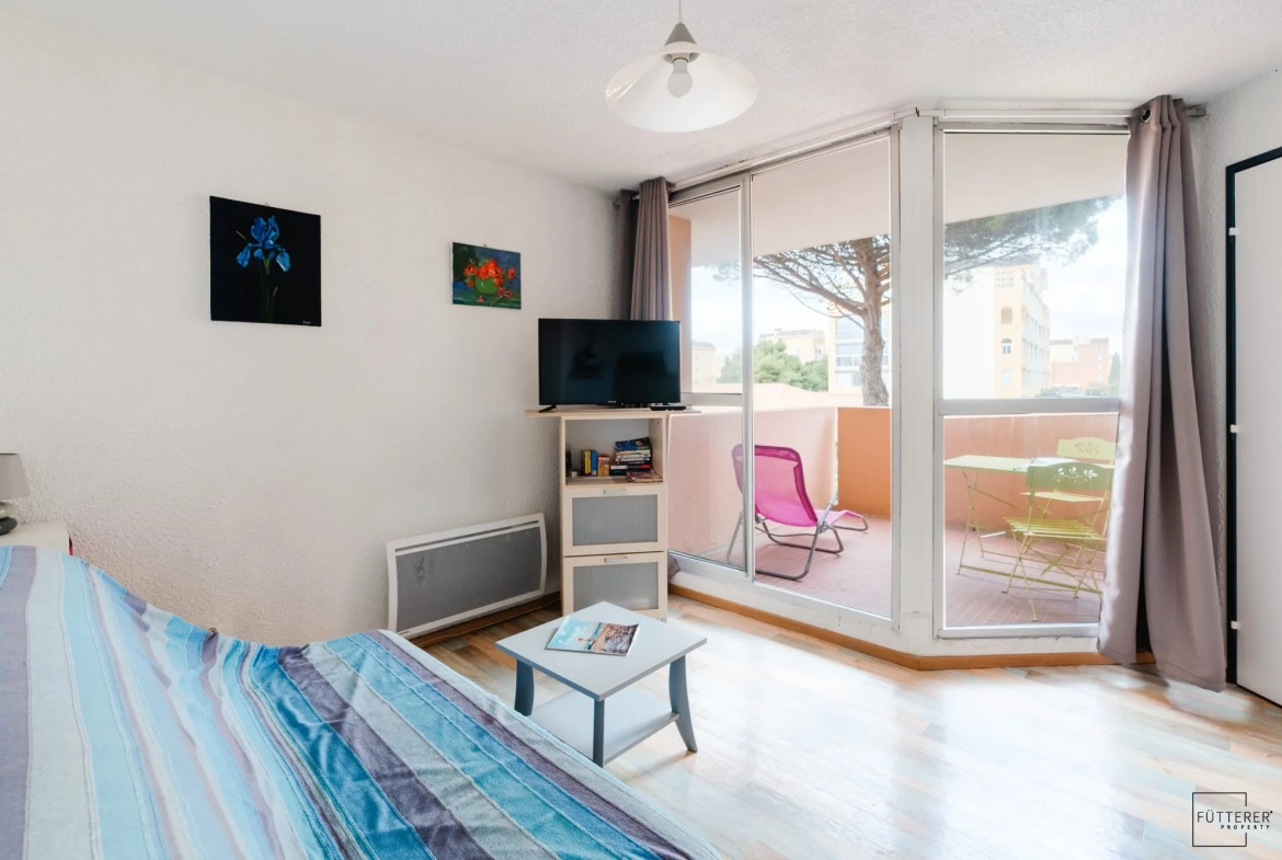 Appartement 2 pièces à vendre à Gruissan Rive Droite avec terrasse et parking privé 