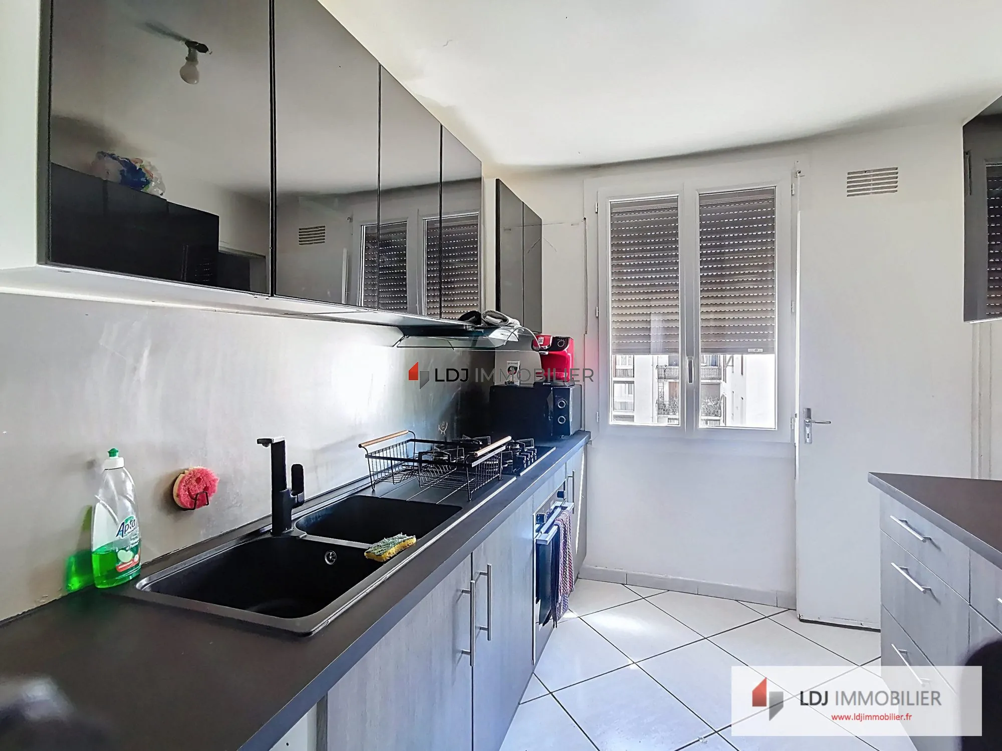 Appartement T3/4 à vendre à Perpignan avec terrasse et proximité commodités 
