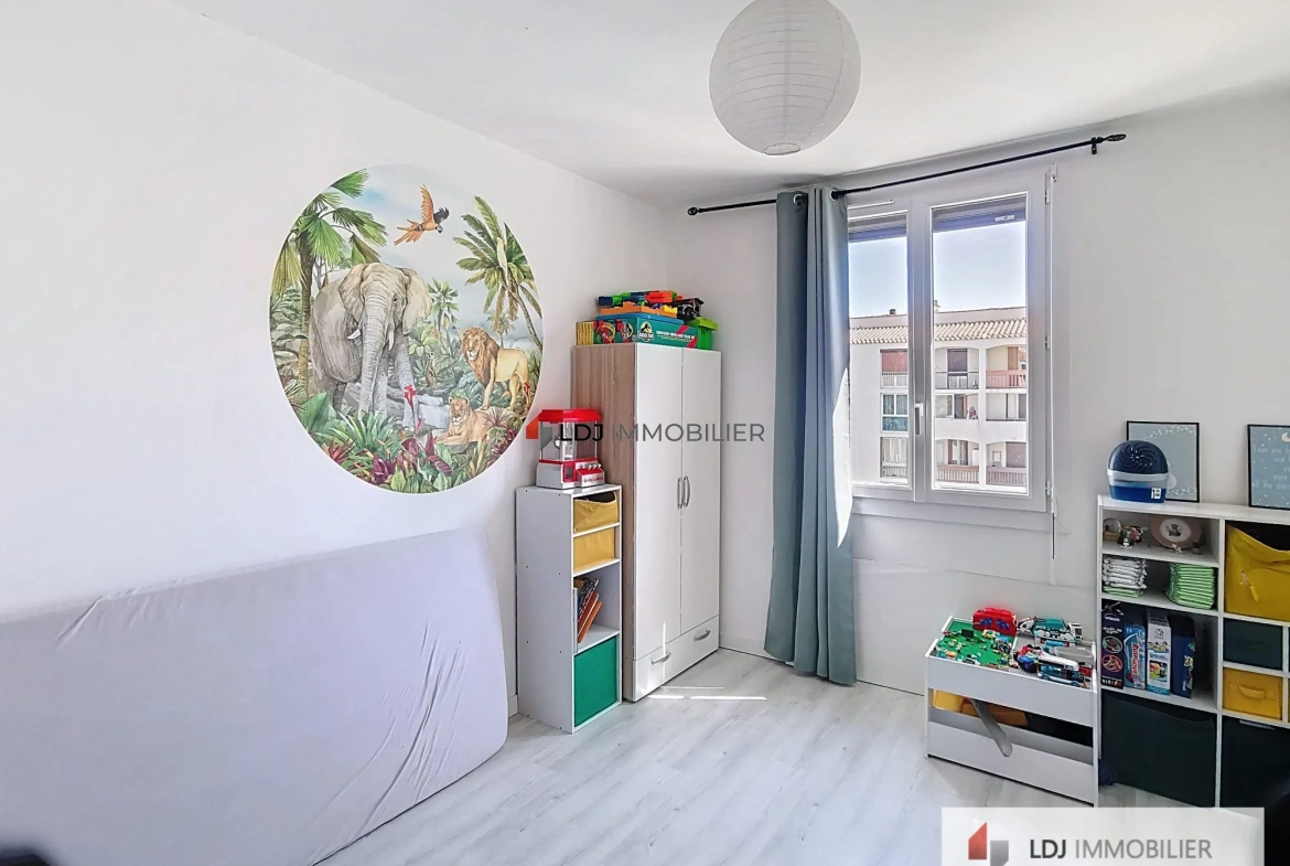Appartement T3/4 à vendre à Perpignan avec terrasse et proximité commodités 