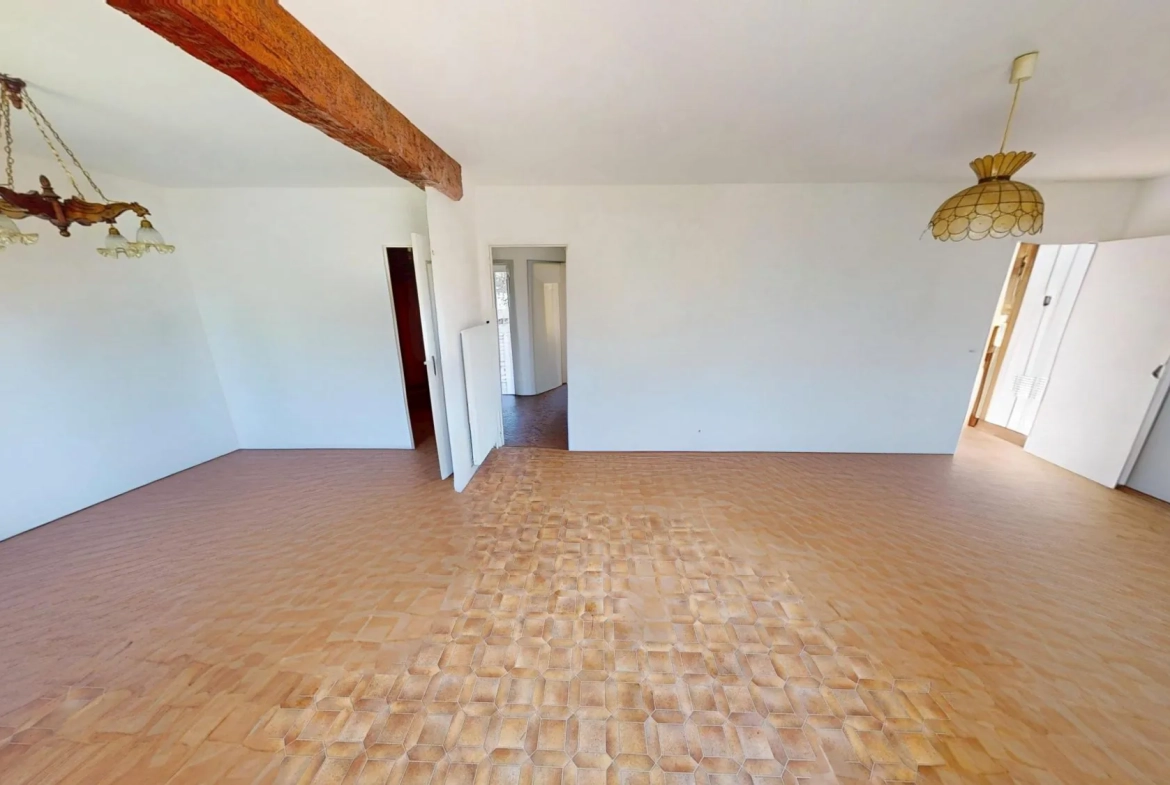 Charmante maison à vendre à Escrennes, 4 chambres, terrain arboré, à rénover 