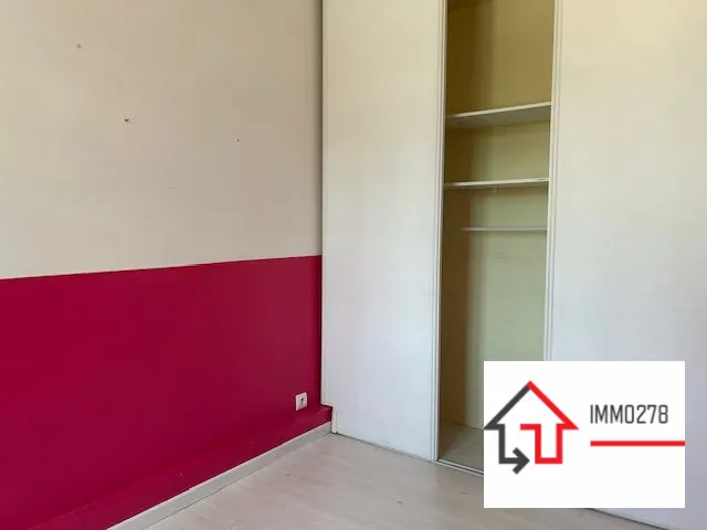 Maison de ville à Merville avec 4 chambres, cour chez IMMO 278 