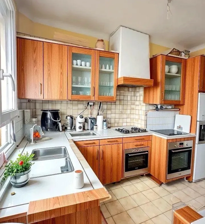 Appartement T4 lumineux de 65 m² à Rennes proche métro et centre-ville 