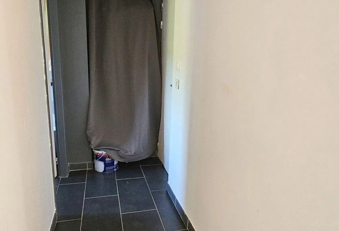 Charmant Duplex T2 de 40 m² en Vente à La Ferté-Alais avec Stationnement 