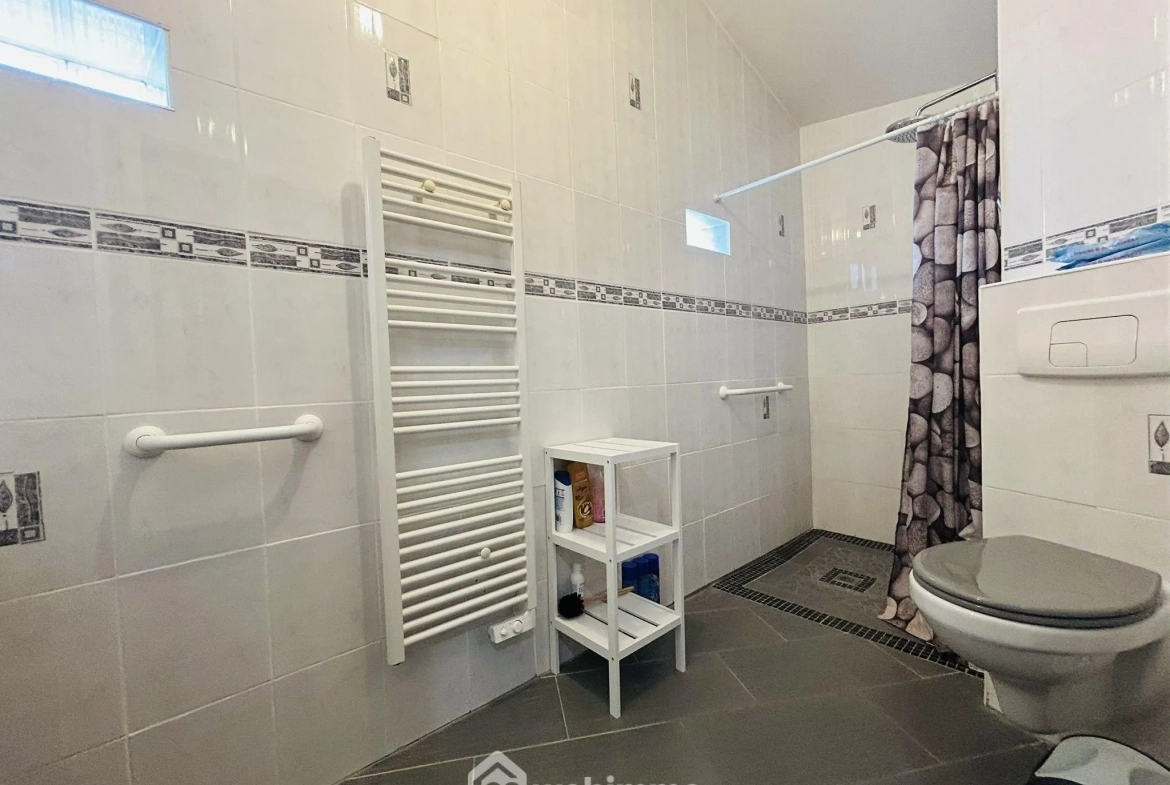 Maison de ville lumineuse à Claira de 117,5 m² avec suite PMR 