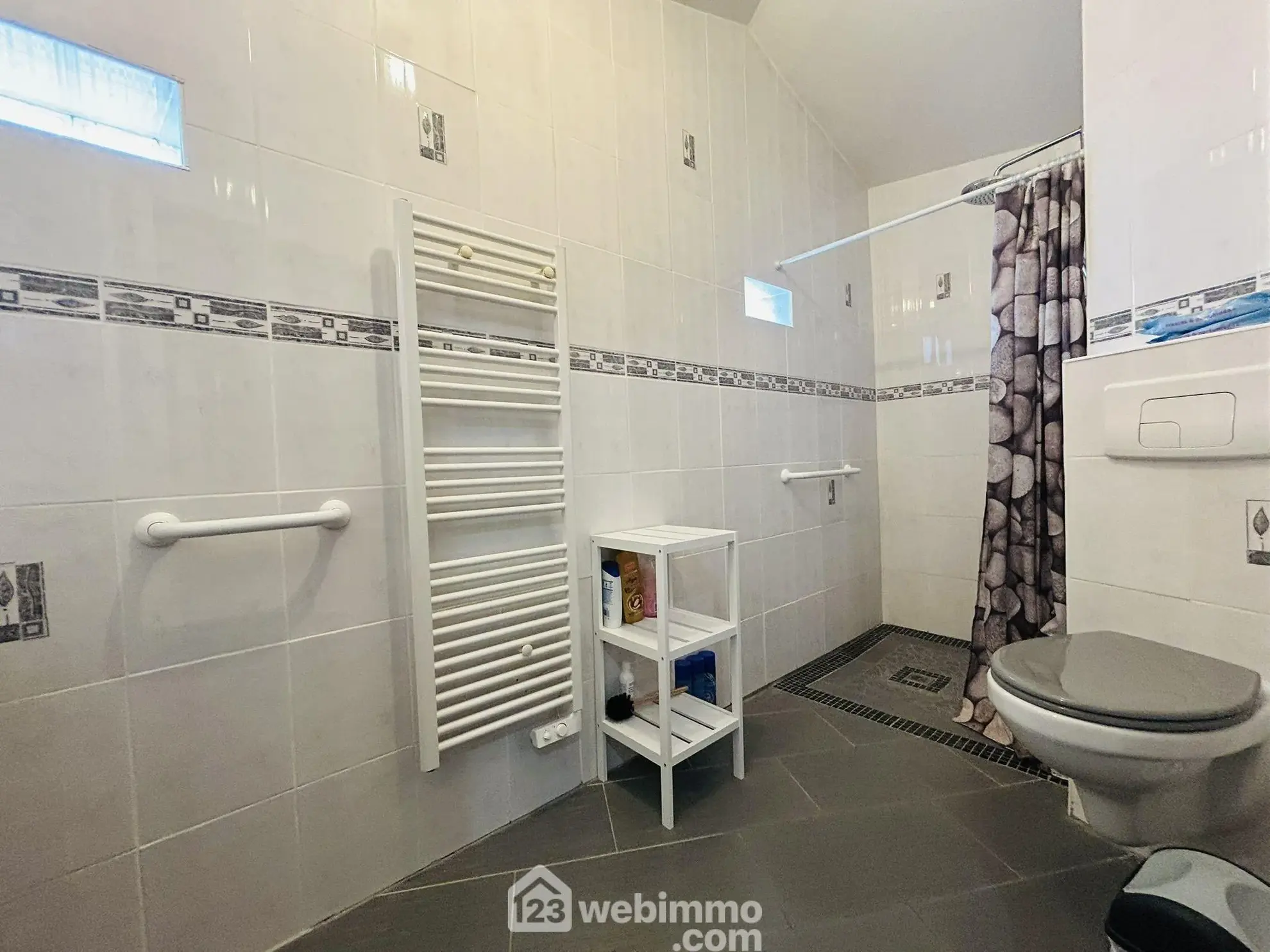 Maison de ville lumineuse à Claira de 117,5 m² avec suite PMR 