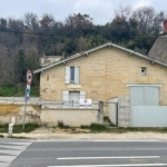 Ensemble immobilier avec jardin et deux chambres à Langoiran