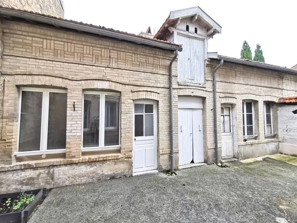 Charmante maison de ville de 123 m² à Cormicy avec garage et cour 