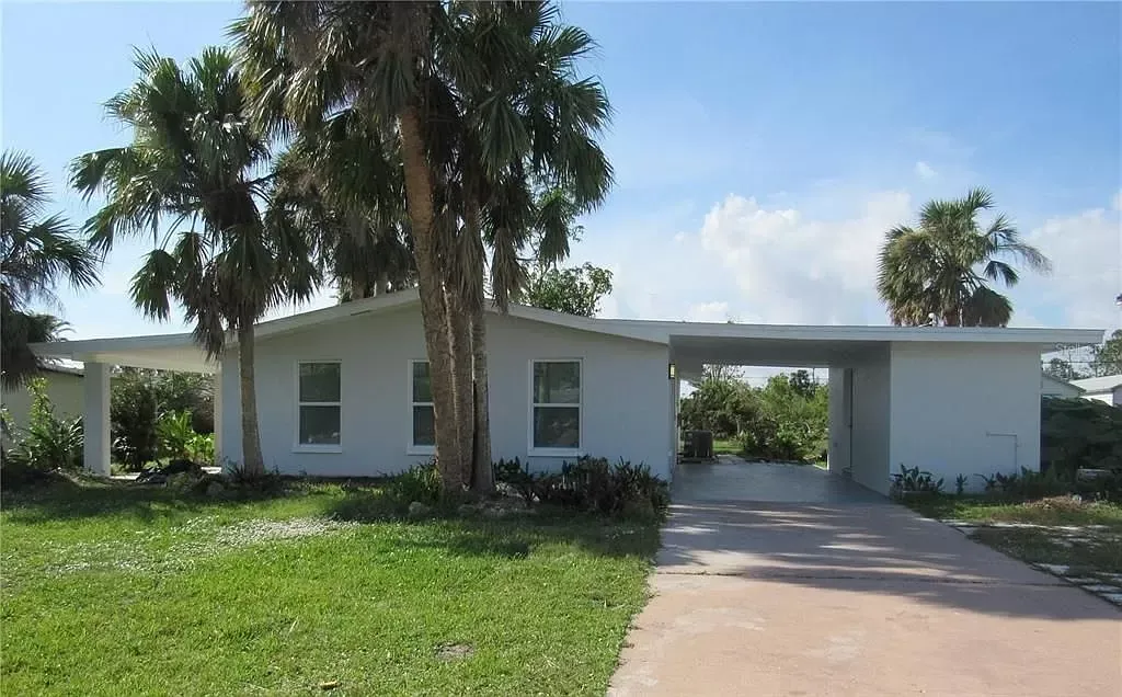 Belle maison à louer à Punta Gorda, Floride – 3 chambres, rénovée, emplacement idéal 