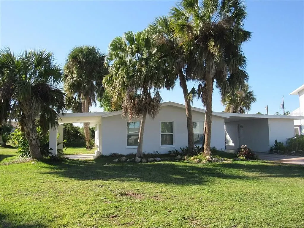Belle maison à louer à Punta Gorda, Floride – 3 chambres, rénovée, emplacement idéal 
