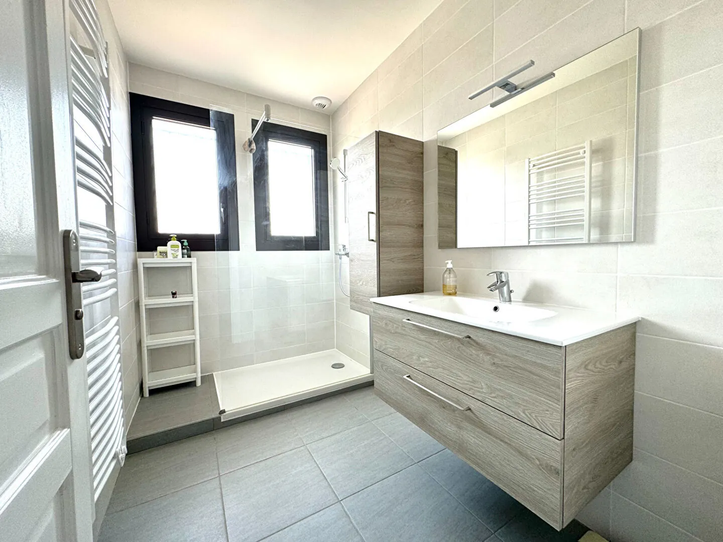 Magnifique maison familiale rénovée de 171 m² avec jardin à Mourenx 