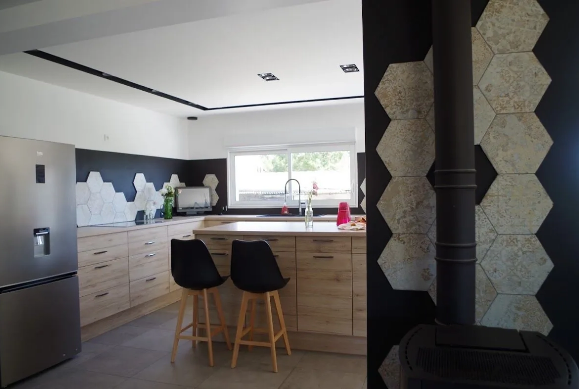 Maison sur mesure écologique à bâtir à Catillon-Fumechon avec terrain de 1477 m² 