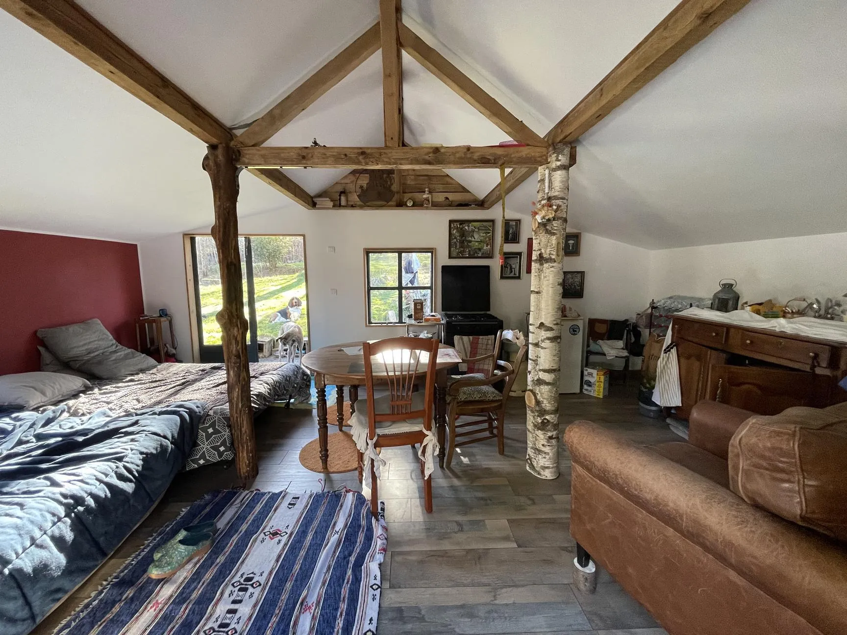 Ensemble de trois étangs avec chalet à Bruyères – Opportunité rare à 88 000 euros 
