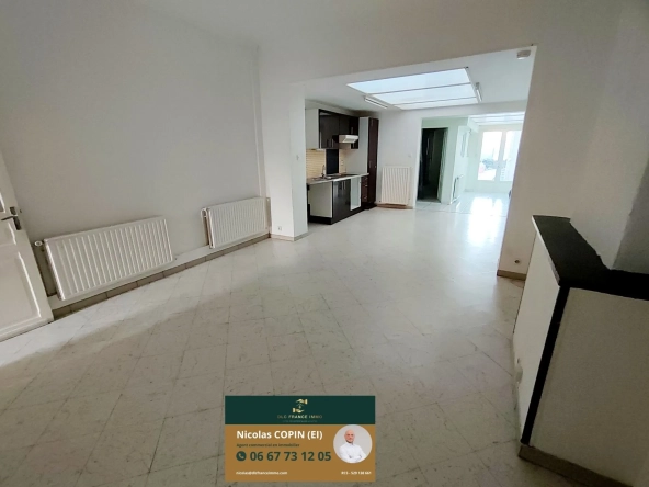 Maison mitoyenne à vendre à Valenciennes, proche de l'hôpital et du centre-ville
