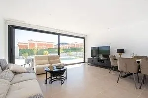 Villas neuves avec piscine privée à Calasparra, Murcie - Résidence moderne en campagne 