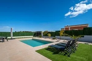 Villas neuves avec piscine privée à Calasparra, Murcie - Résidence moderne en campagne 