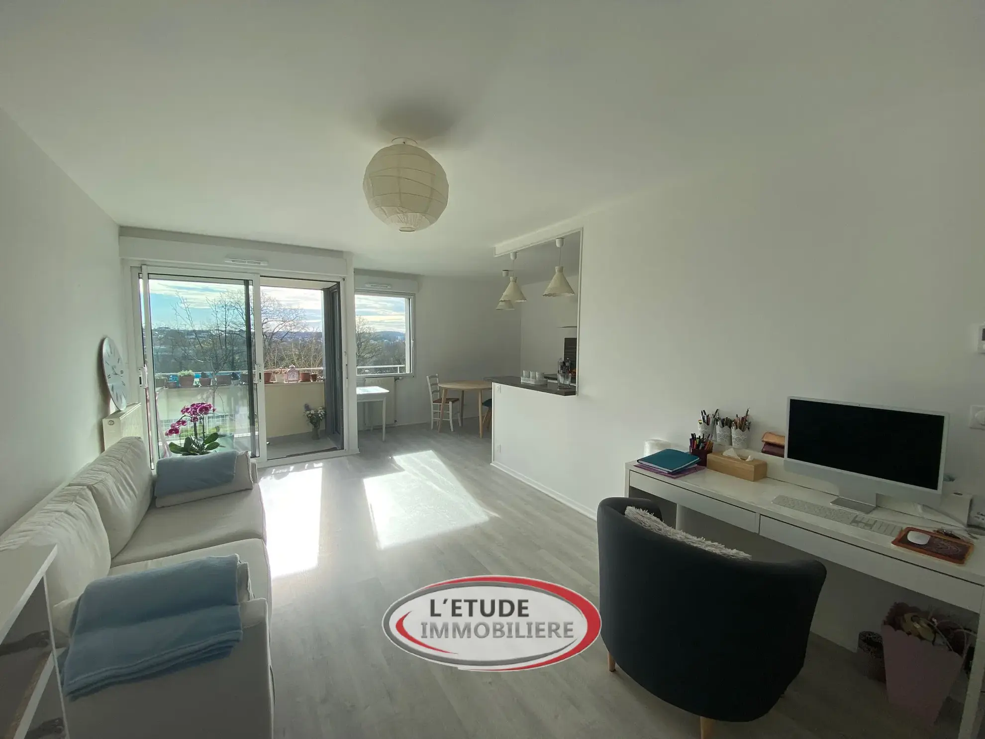 À vendre appartement 3 pièces à Carquefou La Fleuriaye avec loggia et cave 