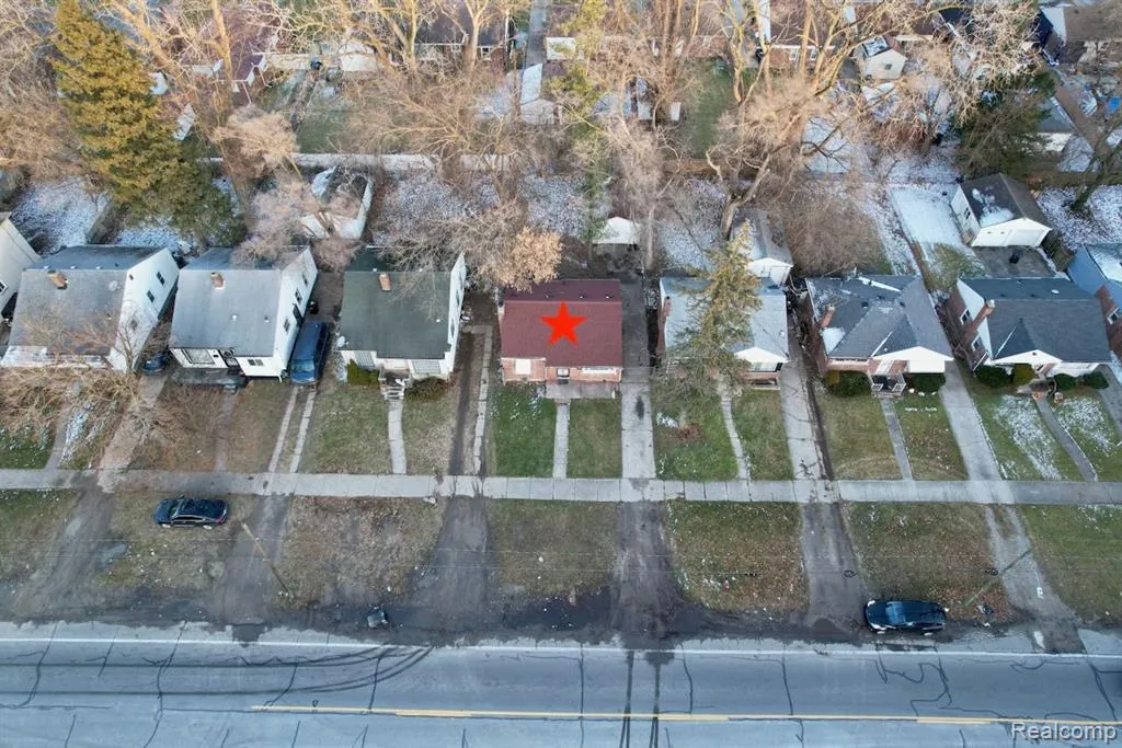 Maison à vendre à East English Village, Detroit - Forte rentabilité locative 