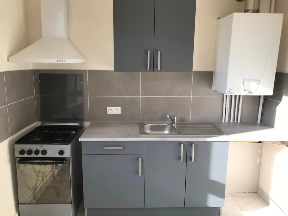 Appartement de 50 m² à Roanne Type 2 avec parking et cave, idéal investissement ou premier achat