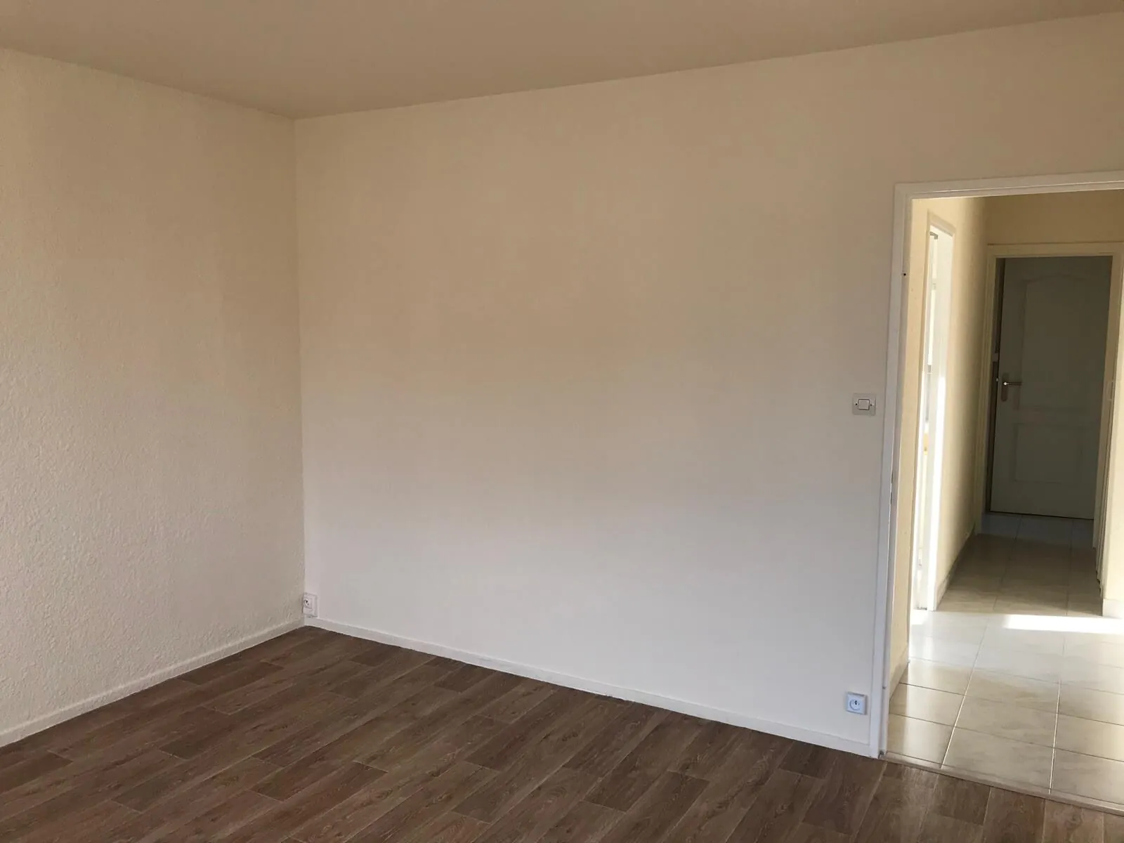 Appartement de 50 m² à Roanne Type 2 avec parking et cave, idéal investissement ou premier achat 