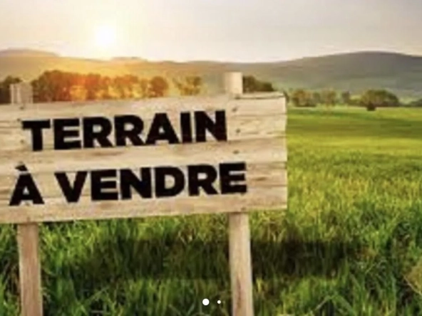 Terrain constructible à vendre à Vouzon - 720 m², parfait pour premier achat ou investissement