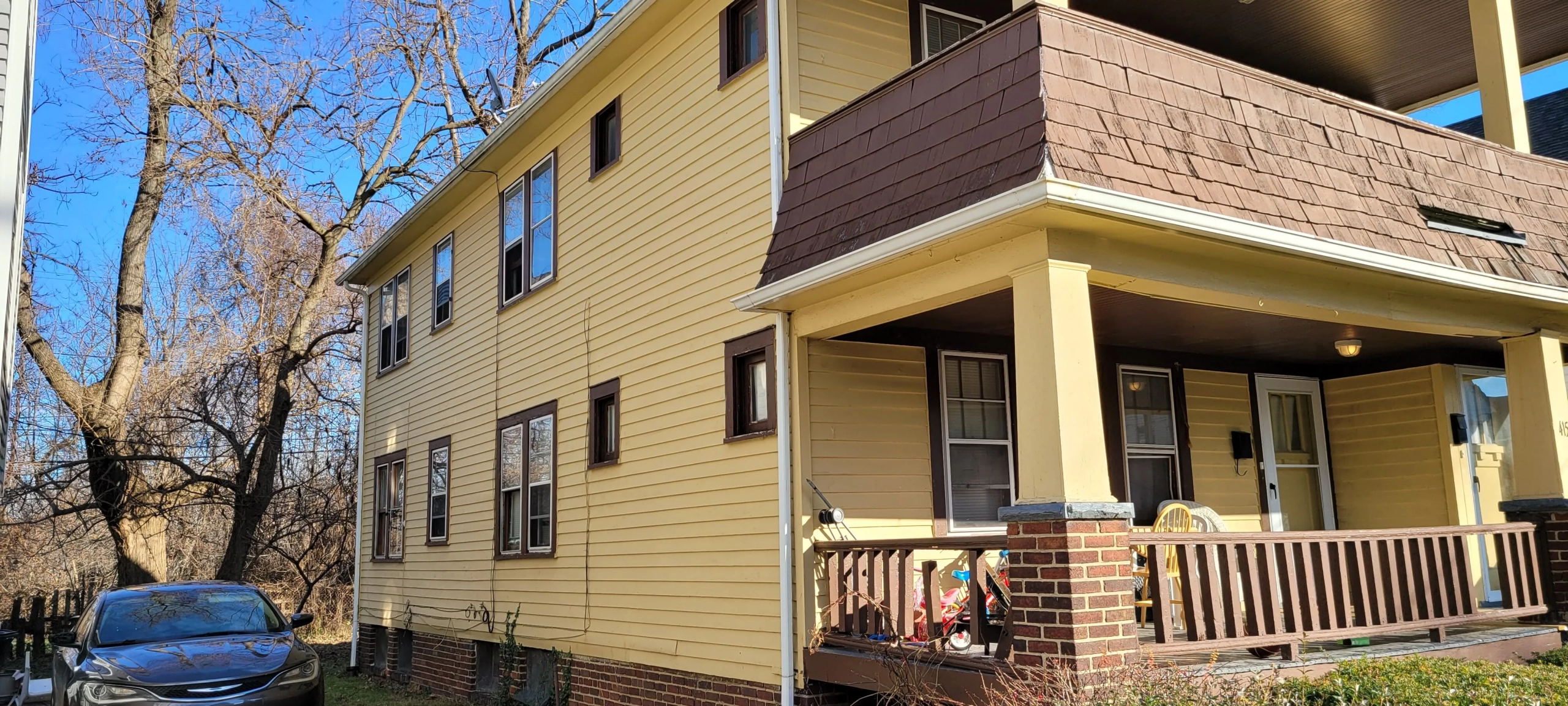 Duplex à vendre à Cleveland, Ohio – Investissement locatif performant dans le quartier de Forest Hills 