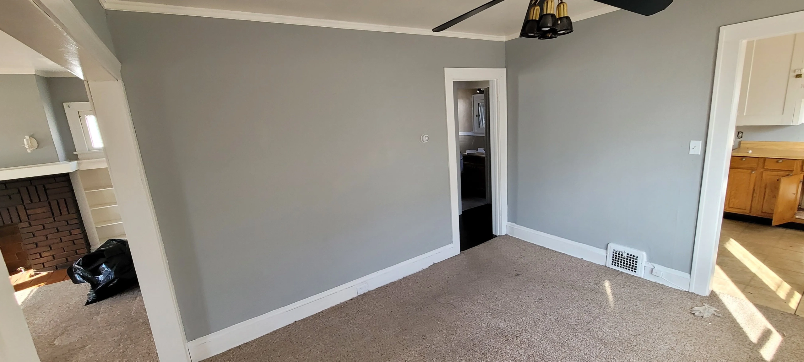 Duplex à vendre à Cleveland, Ohio – Investissement locatif performant dans le quartier de Forest Hills 