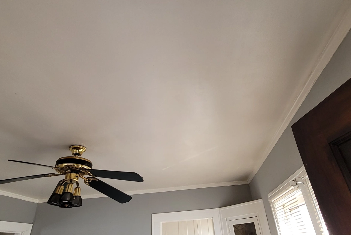 Duplex à vendre à Cleveland, Ohio – Investissement locatif performant dans le quartier de Forest Hills 