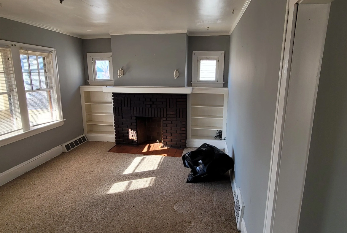 Duplex à vendre à Cleveland, Ohio – Investissement locatif performant dans le quartier de Forest Hills 