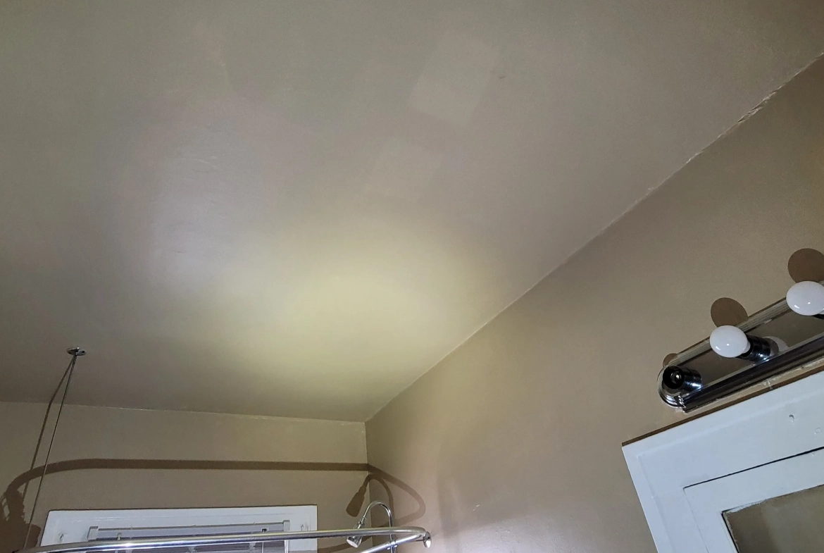 Duplex à vendre à Cleveland, Ohio – Investissement locatif performant dans le quartier de Forest Hills 