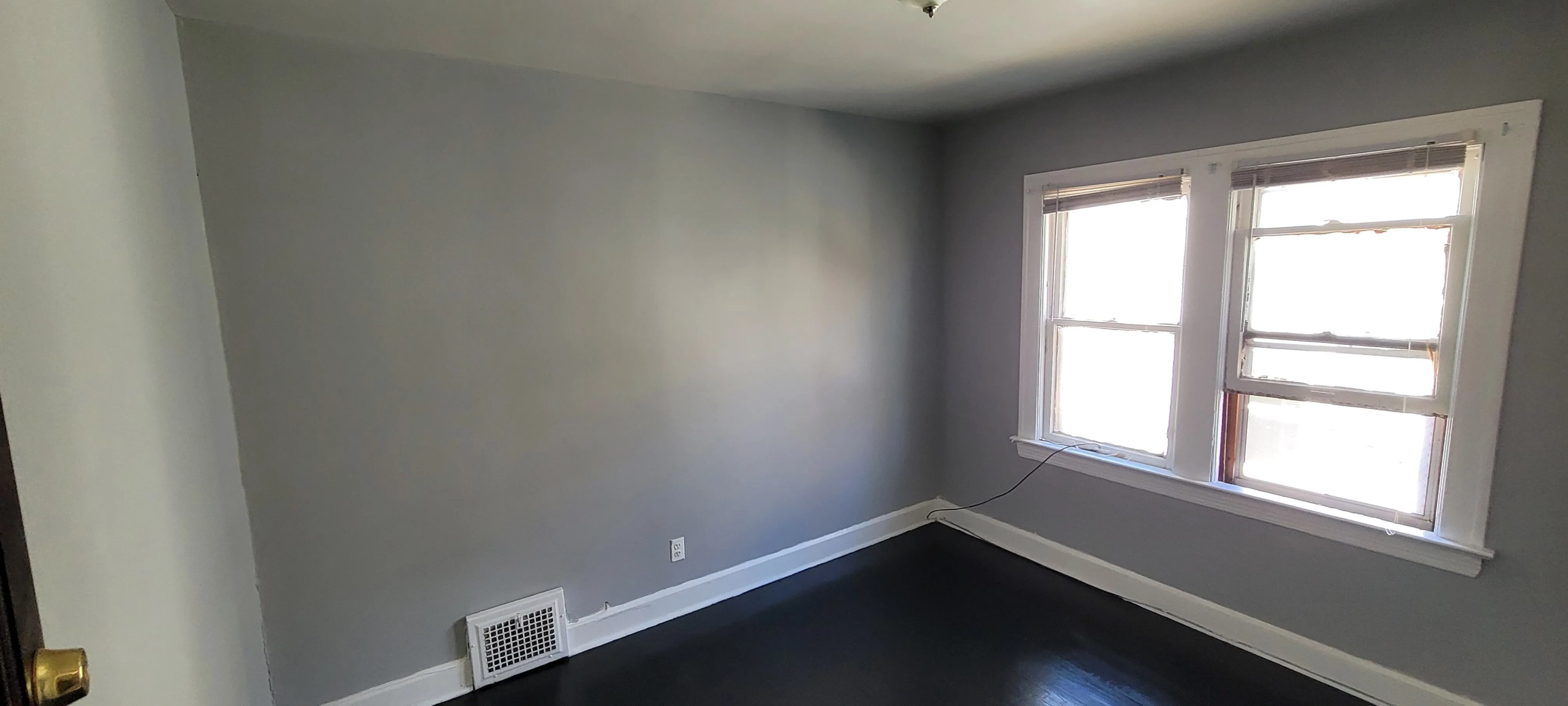 Duplex à vendre à Cleveland, Ohio – Investissement locatif performant dans le quartier de Forest Hills 