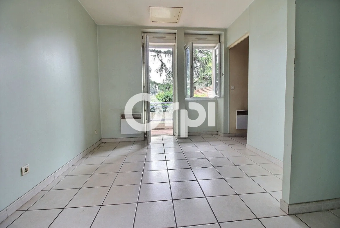 Achat appartement 2 pièces à Pau 37 m² avec balcon et jardin 
