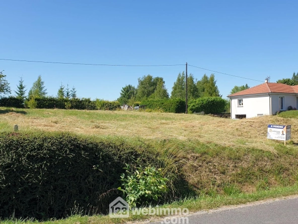 Terrain constructible de 1437 m² à Nixéville-Blercourt, proche Verdun et Bar-le-Duc