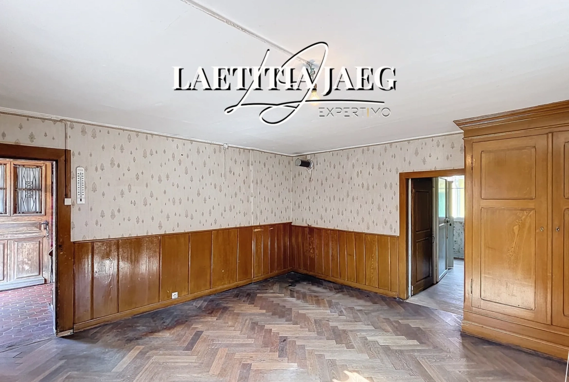 Maison alsacienne à rénover de 196 m² à Boofzheim avec dépendances et terrain supplémentaire 