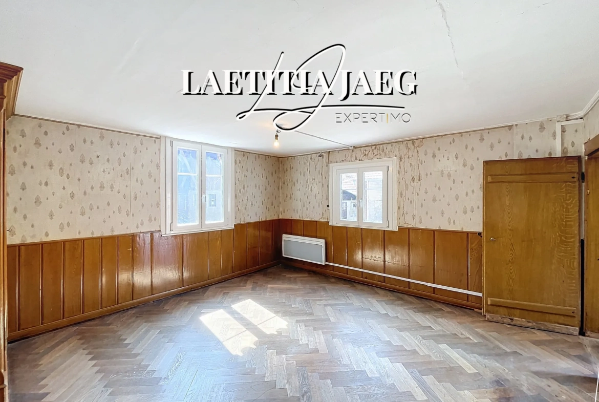 Maison alsacienne à rénover de 196 m² à Boofzheim avec dépendances et terrain supplémentaire 
