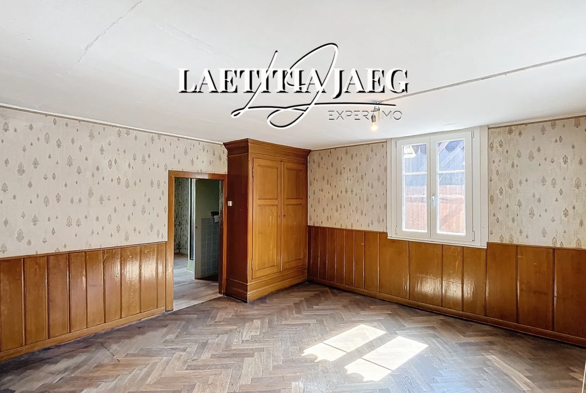 Maison alsacienne à rénover de 196 m² à Boofzheim avec dépendances et terrain supplémentaire 