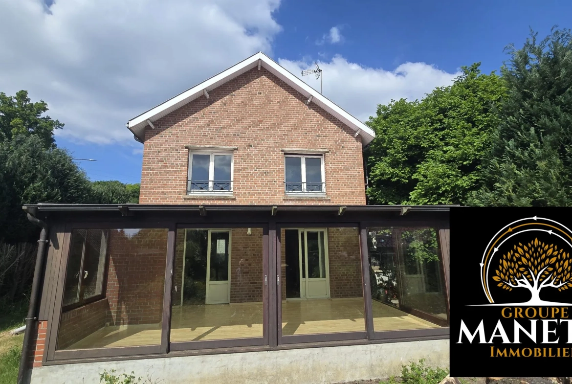 Maison individuelle à Lécluse - 85 m², jardin et garage, à rénover 