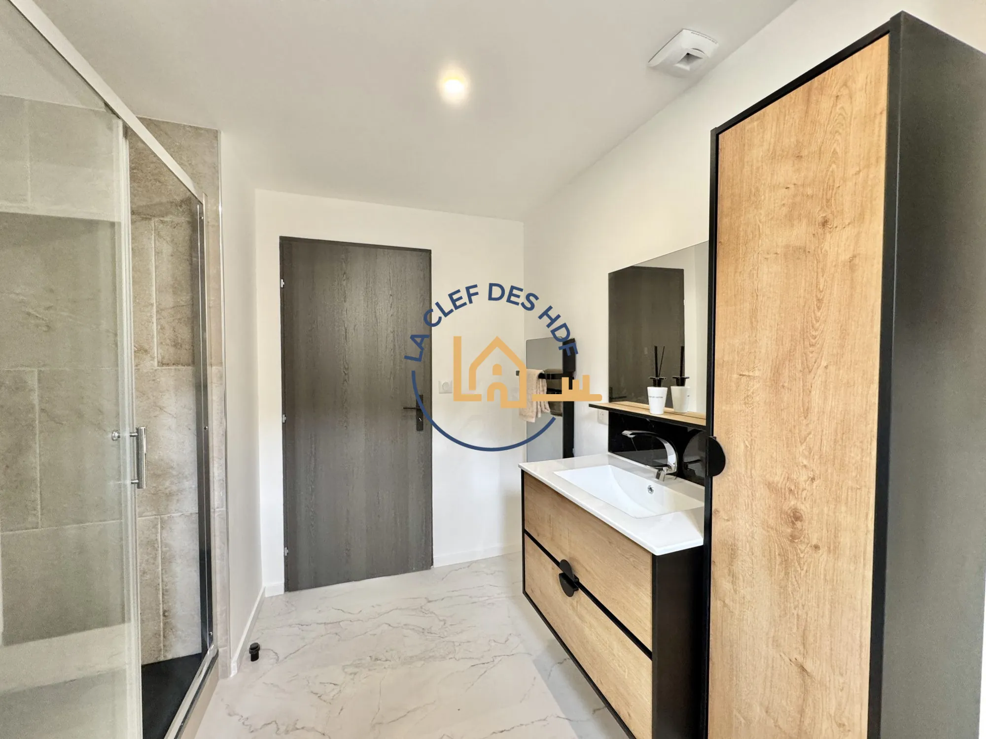 Appartement de standing 2 pièces à Arras, parfait état avec cave incluse 
