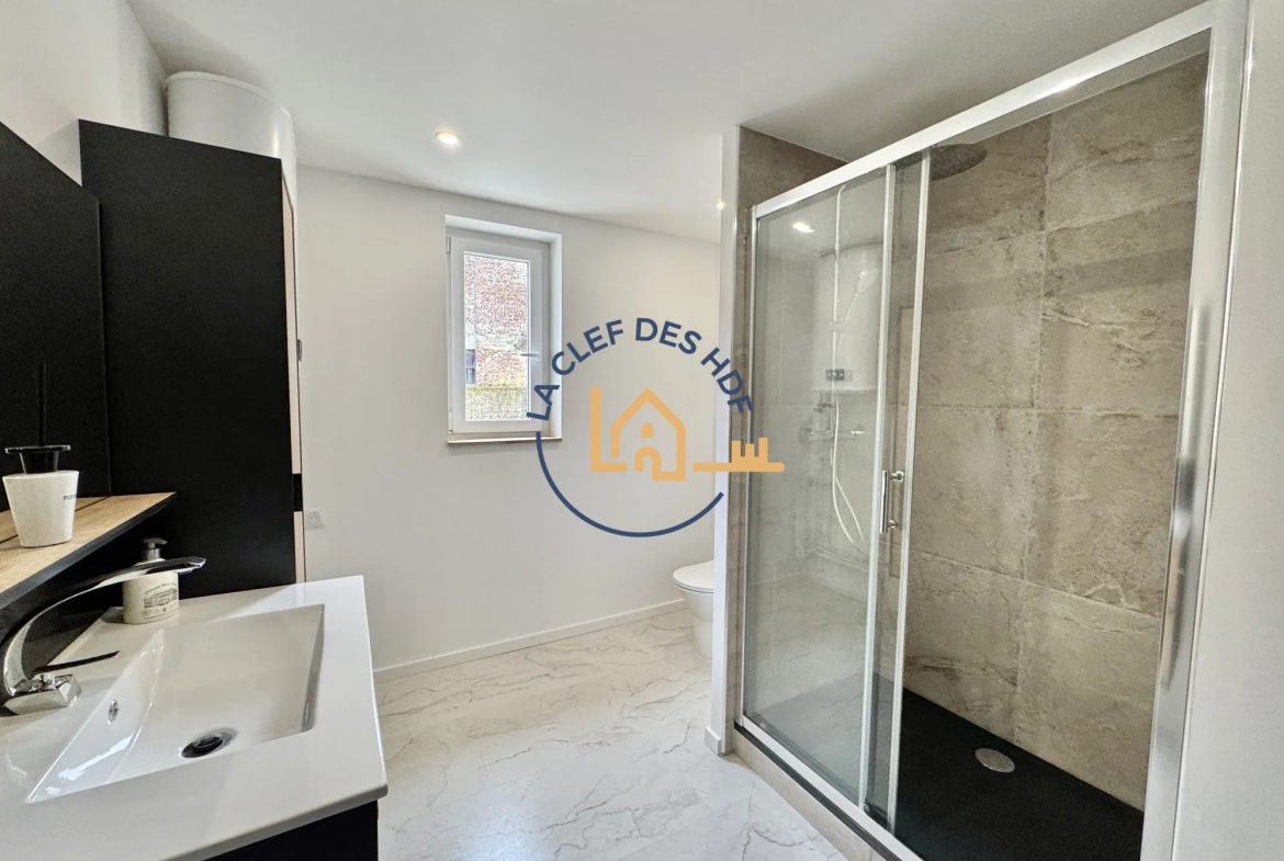 Appartement de standing 2 pièces à Arras, parfait état avec cave incluse 