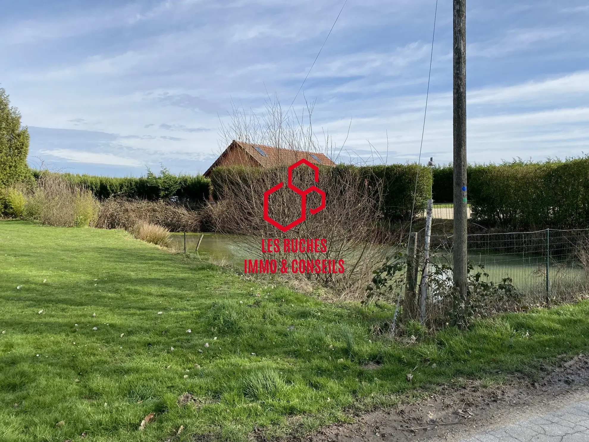 Terrain constructible de 726 m² à vendre à Saint-Martin-Longueau 