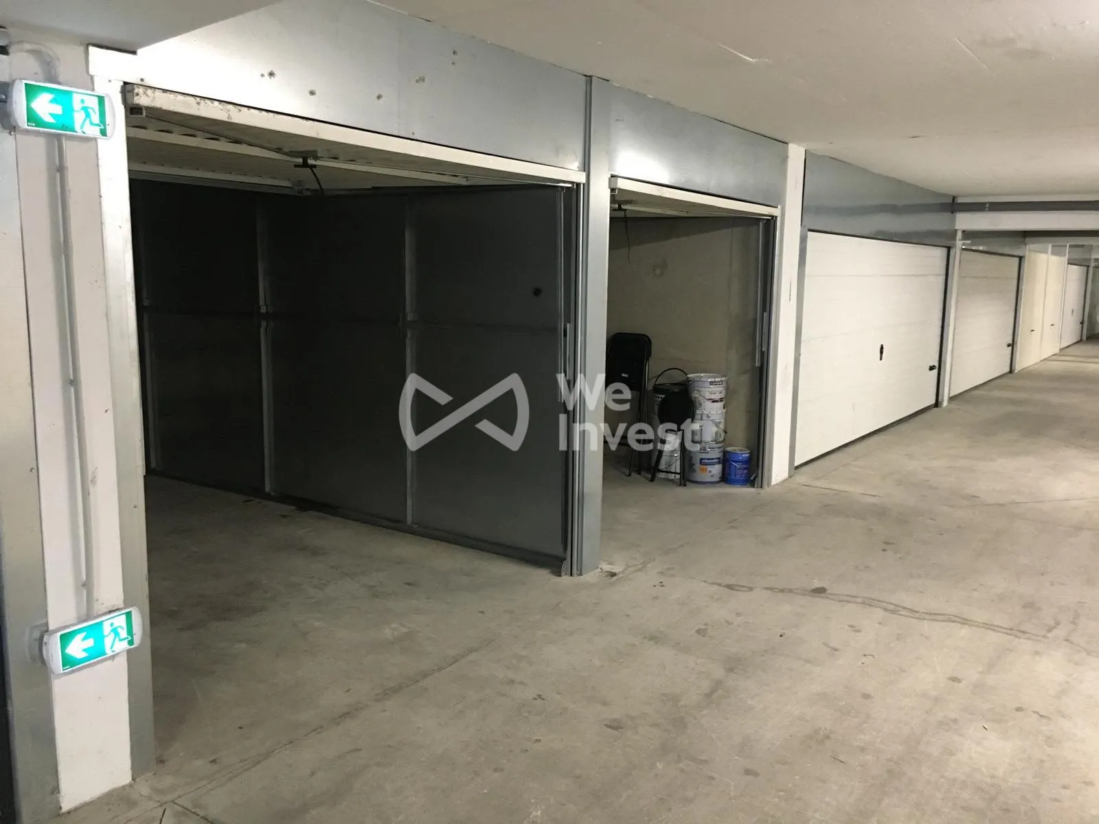 Garage fermé en sous-sol à vendre à Grabels - Sécurité et confort 