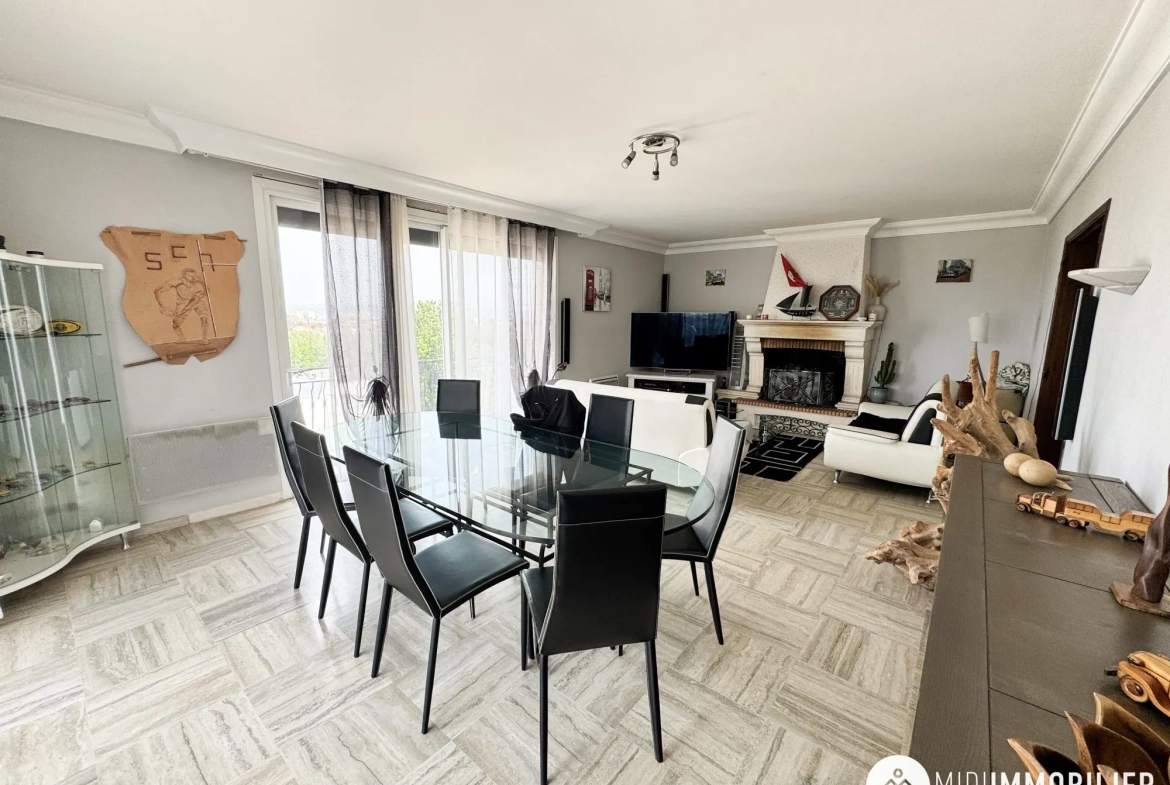 Acheter une grande maison divisée avec vue dégagée à Albi - Opportunité d'investissement 
