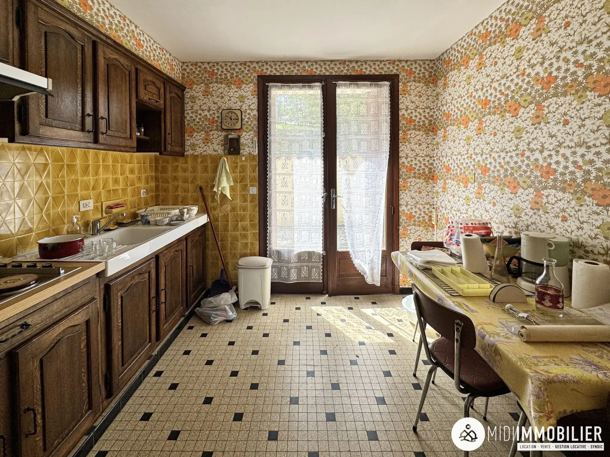 Acheter une grande maison divisée avec vue dégagée à Albi - Opportunité d'investissement 