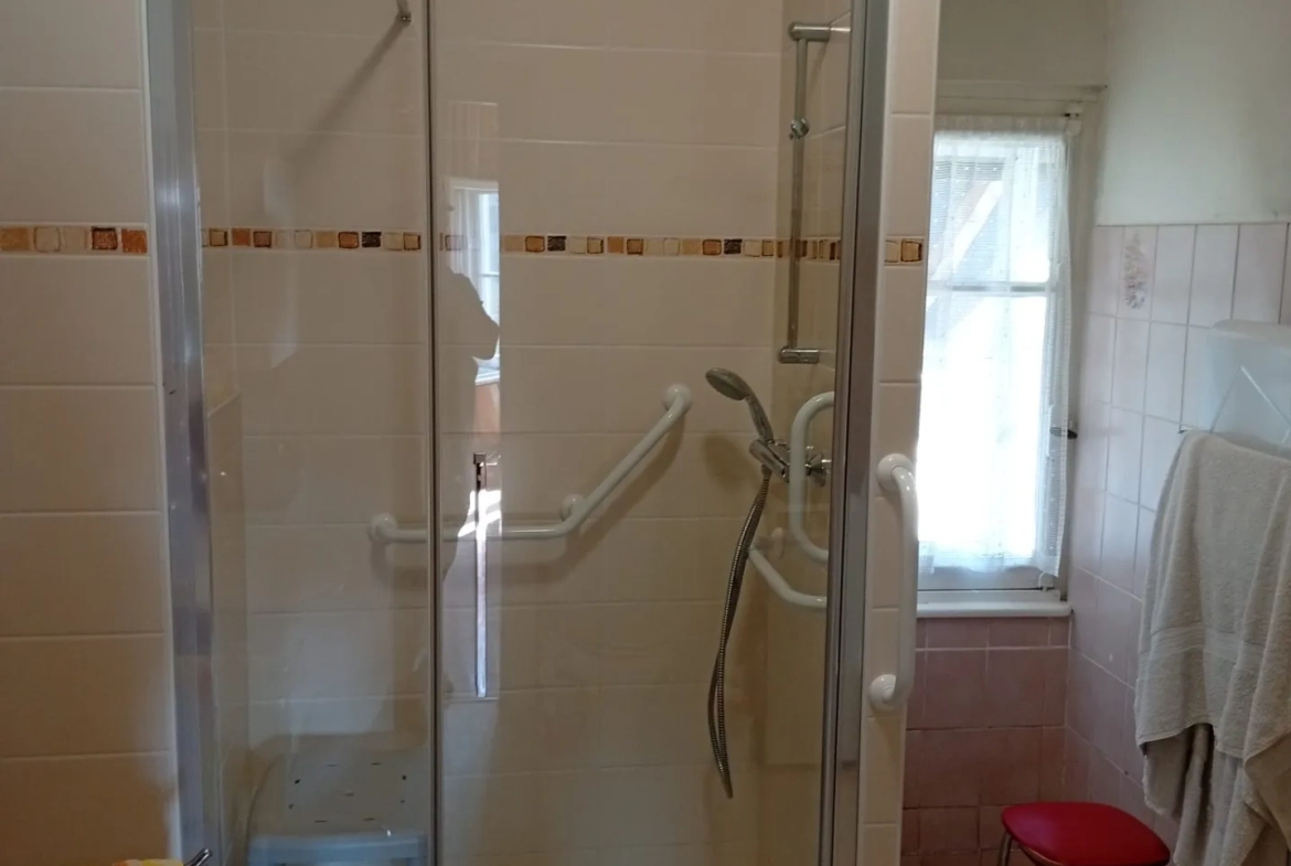 Maison à vendre à Bourogne - 117 m² à rénover avec dépendances 