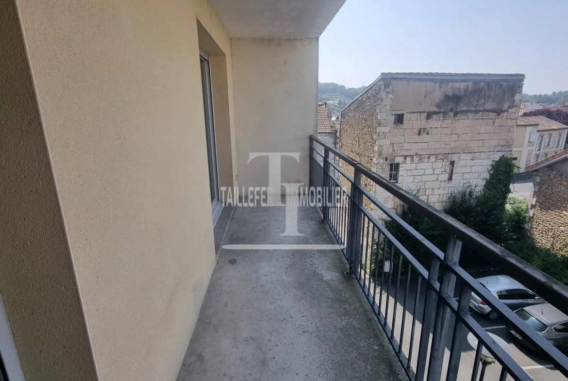 Appartement T2 de 35,88 m² à Périgueux avec balcon, ascenseur, stationnement 