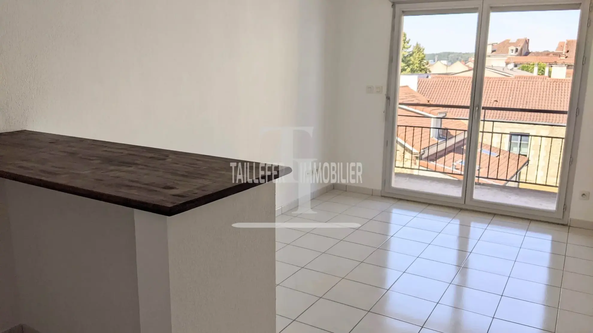 Appartement T2 de 35,88 m² à Périgueux avec balcon, ascenseur, stationnement 