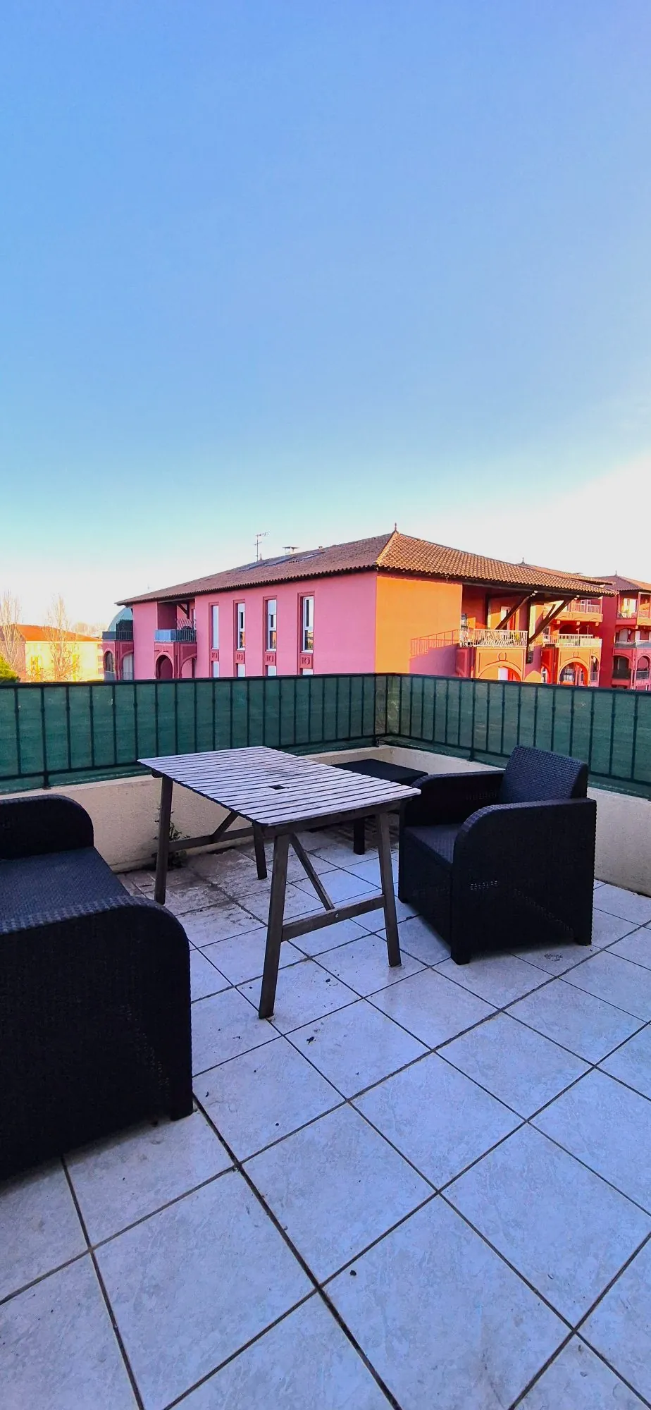 Appartement T2 avec terrasse à Lattes Port Ariane – Investissement et résidence 